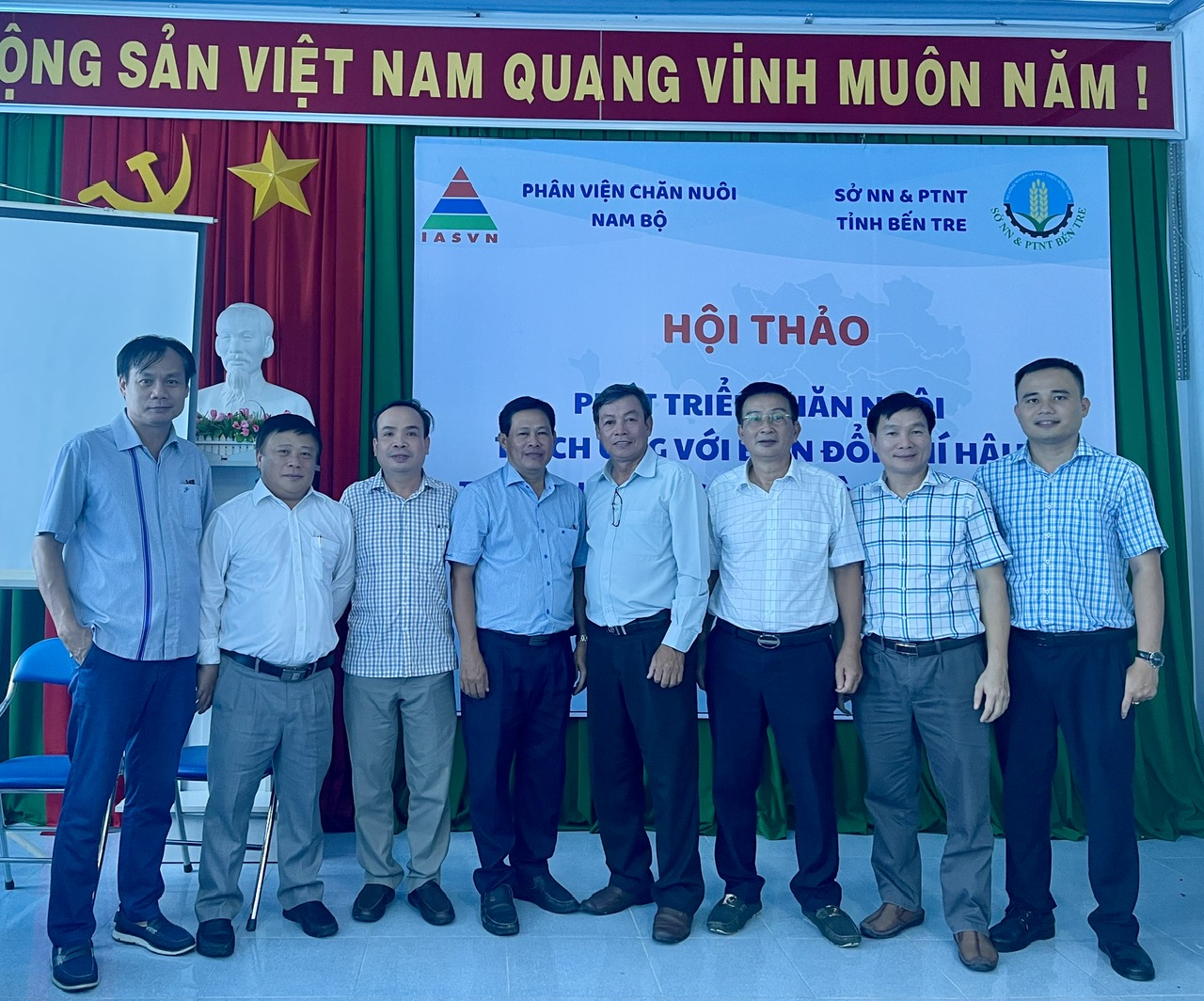 Phân viện Chăn nuôi Nam Bộ Tổ Chức Thành Công Hội Thảo "Phát Triển Chăn Nuôi Thích Ứng Với Biến Đổi Khí Hậu Khu Vực Đồng Bằng Sông Cửu Long"